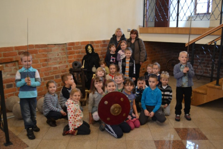 Dzieci z Przedszkola nr 13 zwiedziły Zamek