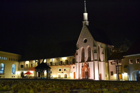 Zamek Piastowski w Raciborzu nocą