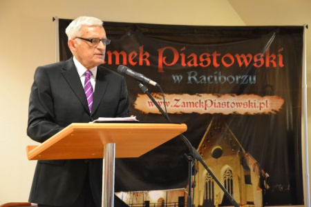 Wizyta profesora Jerzego Buzka na Zamku Piastowskim
