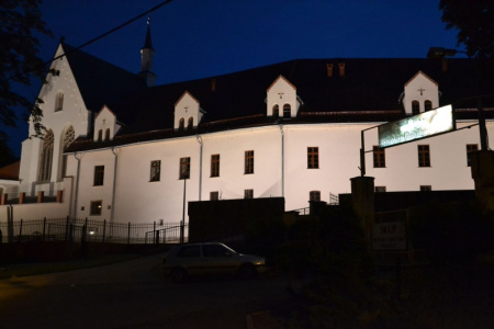 Multimedialny i realny spacer po dawnym zamku