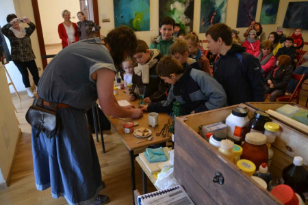 Spotkanie z alchemikiem zainaugurowało Zamkową Zimową Akademię Nauki 2015