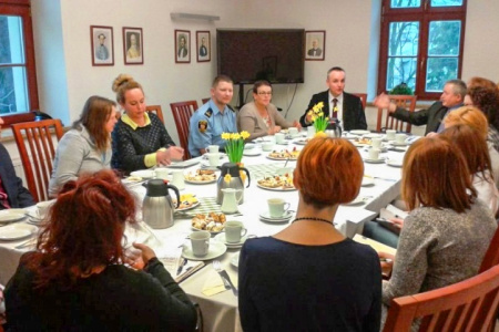 Jak przeciwdziałać przemocy w rodzinie