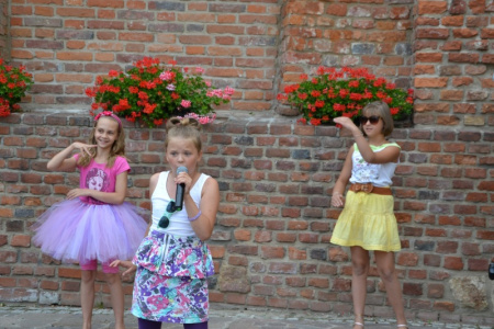 Uczniowie Stefana Wardengi wystąpili na zamku