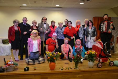 Podwieczorek z piosenką, poezją i humorem - widowisko na zamku