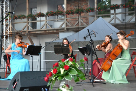 Koncert w wykonaniu zespołu Escape na Zamku Piastowskim