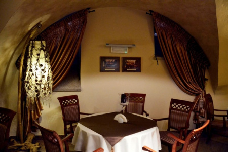Ogłoszenie o przetargu na oddanie w najem lokalu użytkowego na Zamku Piastowskim. Lokal czeka na nowego restauratora
