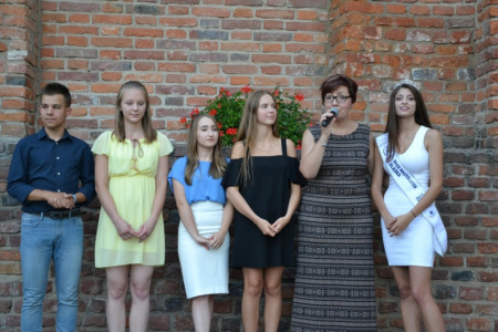 Wokaliści zespołu „Miraż” zaśpiewali na Zamku Piastowskim