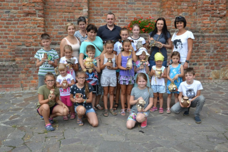 „Gliniane Naczynie - z tego stworzymy coś nowego...”, czyli na zamku ruszyła letnia akcja Zamkowe Zuchy 2017