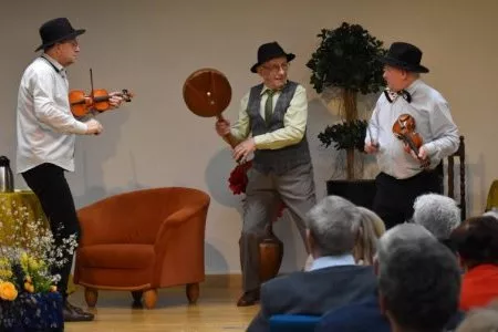 O Kobiecie i mężczyźnie z humorem. Dobra rozrywka na zamkowej scenie