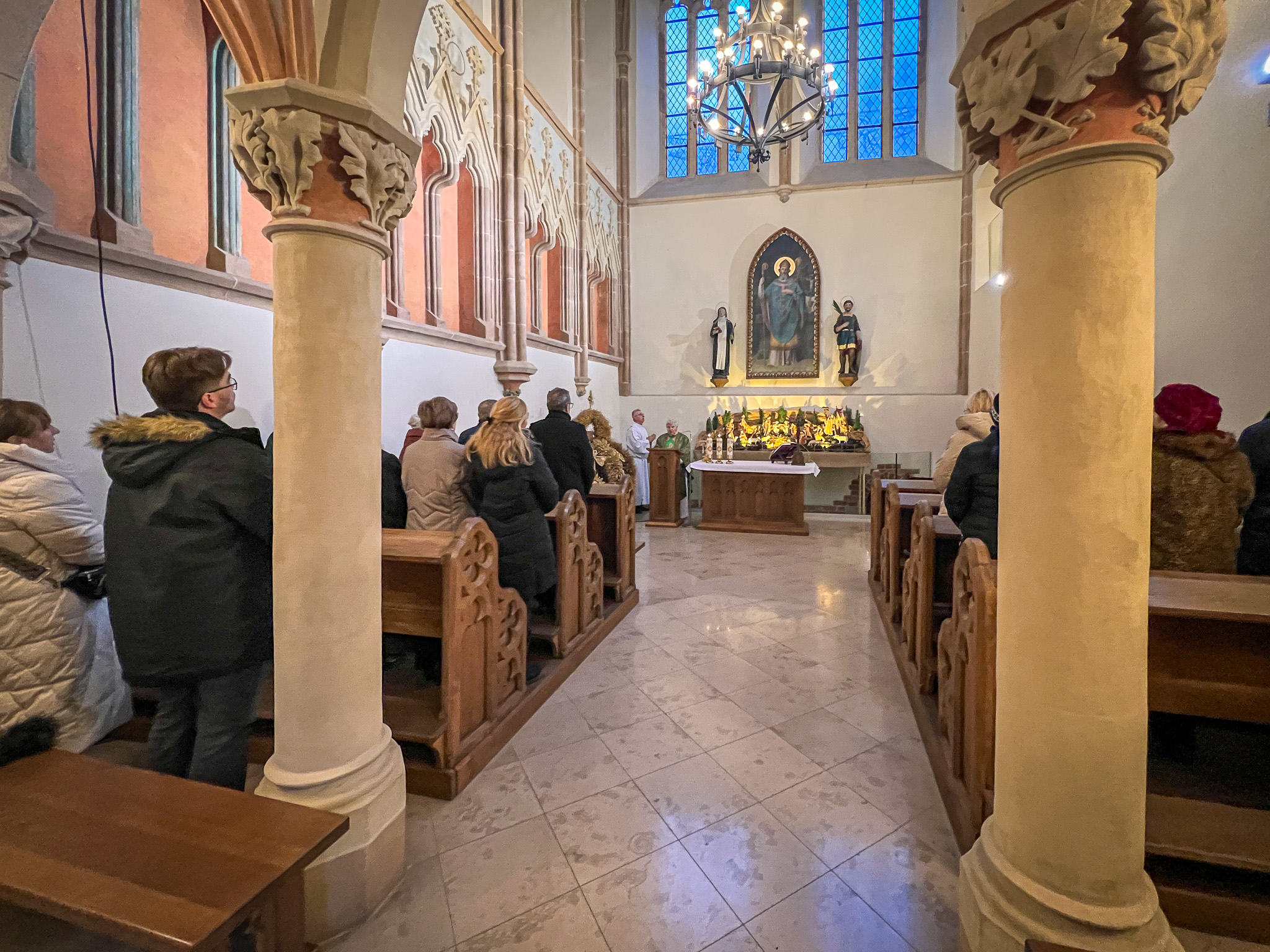 Pierwsza tegoroczna Msza św. w kaplicy zamkowej i prezentacja animacji o jej historii