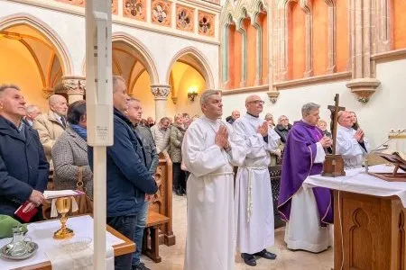 Msza w intencji mniejszości niemieckiej w kaplicy zamkowej
