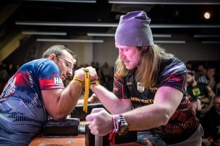 Zamek Piastowski gościł XXVI Mistrzostwa Polski w Armwrestlingu