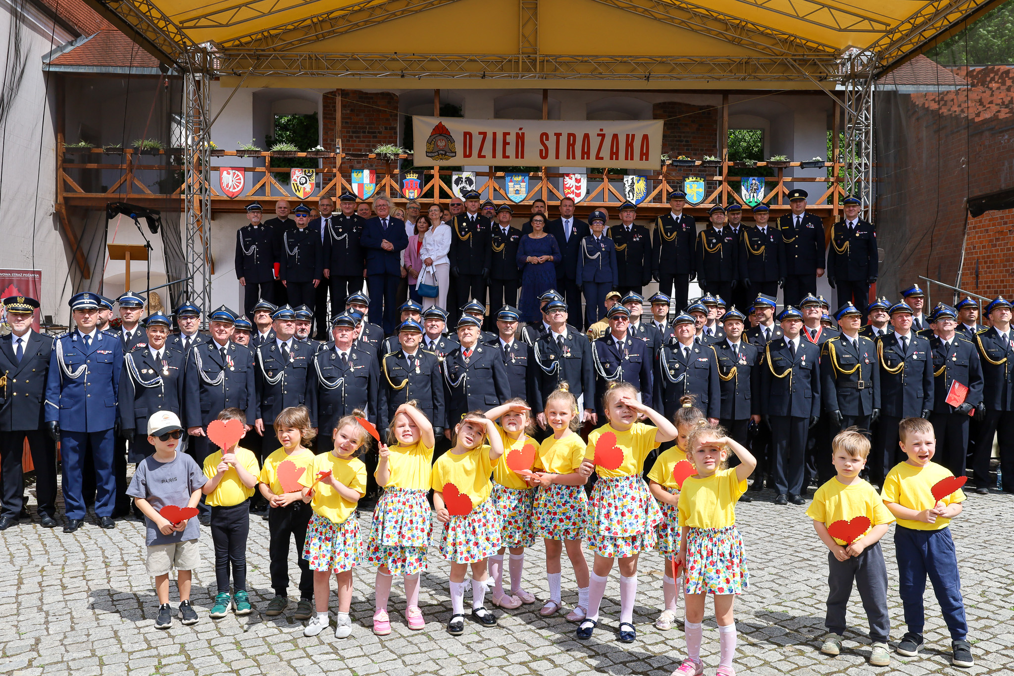 Na zdjęciu obchody Dnia Strażaka na Zamku Piastowskim w Raciborzu