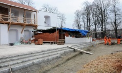 Baszta w budowie (2)