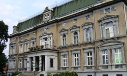 Pałac w Pogrzebieniu