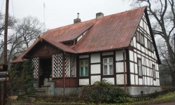 Leśniczówka Krasiejów w Jankowicach