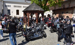 Na Zamku Piastowskim zainaugurowano 26. sezon motocyklowy (11)
