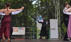 Taneczne podsumowanie roku szkolnego na zamkowej scenie (9)
