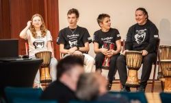 Jubileusz 10-lecia Stowarzyszenia SPEKTRUM. Konferencja na Zamku Piastowskim (6)
