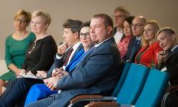 Jubileusz 10-lecia Stowarzyszenia SPEKTRUM. Konferencja na Zamku Piastowskim (1)
