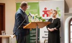 Jubileusz 10-lecia Stowarzyszenia SPEKTRUM. Konferencja na Zamku Piastowskim (8)