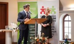 Jubileusz 10-lecia Stowarzyszenia SPEKTRUM. Konferencja na Zamku Piastowskim (12)