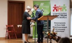 Jubileusz 10-lecia Stowarzyszenia SPEKTRUM. Konferencja na Zamku Piastowskim (19)