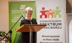 Jubileusz 10-lecia Stowarzyszenia SPEKTRUM. Konferencja na Zamku Piastowskim (20)