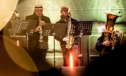 Jazzowa sobota i wiedeńska niedziela pełna zabaw. Trwa jarmark na Zamku Piastowskim (14)