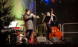 Jazzowa sobota i wiedeńska niedziela pełna zabaw. Trwa jarmark na Zamku Piastowskim (12)