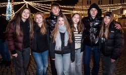 Muzyka elektroniczna zabrzmiała na zamku. Sobota to szemrane piosenki, niedziela show Muzyczna karuzela (2)