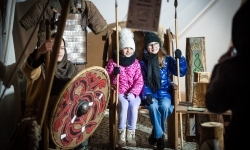Sobotni wieczór na jarmarku na Zamku Piastowskim i program na niedzielę (16)