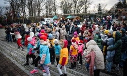 Niedziela na zamku na Zamku Piastowskim w Raciborzu: maszyny z klocków, zumba i koncerty (4)