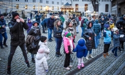 Niedziela na zamku na Zamku Piastowskim w Raciborzu: maszyny z klocków, zumba i koncerty (17)