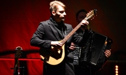 Zakochany duet, Lotharsi, fire show i św. Mikołaj na quadzie. Ruszył ostatni jarmarkowy weekend na zamku (5)