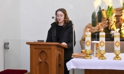 W zamkowej kaplicy wspomniano jej patrona, świętego Tomasza Becketa (4)