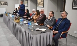 IV Powiatowy Stół Gospodarczy w Raciborzu: dialog samorządu z biznesem (13)