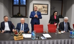 IV Powiatowy Stół Gospodarczy w Raciborzu: dialog samorządu z biznesem (1)