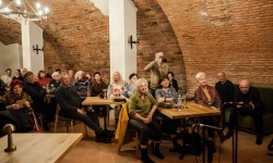 Gospelblues evening w raciborskim Zamku Piastowskim. Fani bluesa wypełnili piwnicę słodowni (13)