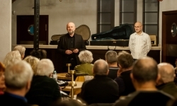 Gospelblues evening w raciborskim Zamku Piastowskim. Fani bluesa wypełnili piwnicę słodowni (4)