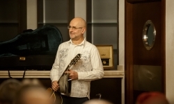 Gospelblues evening w raciborskim Zamku Piastowskim. Fani bluesa wypełnili piwnicę słodowni (5)