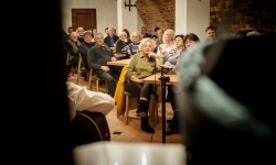 Gospelblues evening w raciborskim Zamku Piastowskim. Fani bluesa wypełnili piwnicę słodowni (5)
