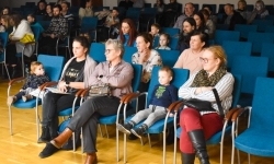 Muzyczna podróż do świata bajek na raciborskim zamku (6)
