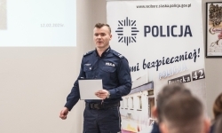 Policja skorzystała z gościnności Powiatu Raciborskiego – roczna odprawa w Zamku Piastowskim (6)