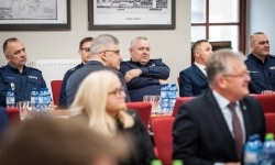 Policja skorzystała z gościnności Powiatu Raciborskiego – roczna odprawa w Zamku Piastowskim (8)