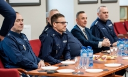 Policja skorzystała z gościnności Powiatu Raciborskiego – roczna odprawa w Zamku Piastowskim (2)