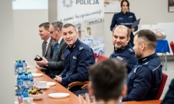 Policja skorzystała z gościnności Powiatu Raciborskiego – roczna odprawa w Zamku Piastowskim (3)