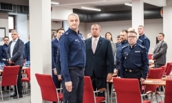 Policja skorzystała z gościnności Powiatu Raciborskiego – roczna odprawa w Zamku Piastowskim (7)
