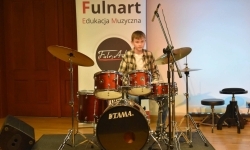 Wiosenny koncert uczniów Fulnart na Zamku Piastowskim (8)