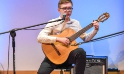 Wiosenny koncert uczniów Fulnart na Zamku Piastowskim (4)